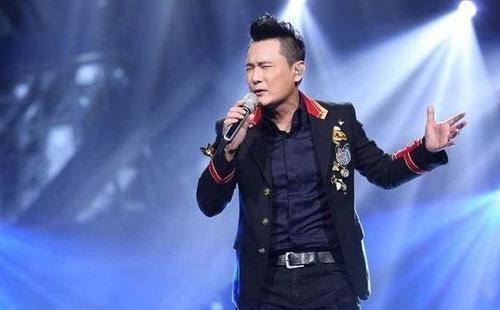 张信哲吃瓜现场视频播放,揭秘娱乐圈幕后故事
